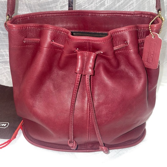 Coach 80’s HTF Glovetanned Leather Drawstring Shoulder Pouch No.4025 - Picture 5 of 16